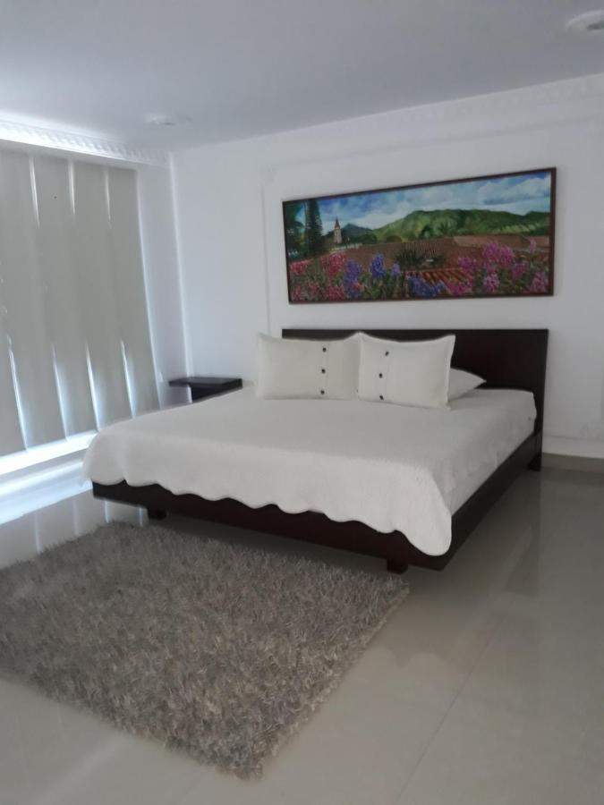 Hotel Boutique Ceiba Real Gigante Exterior foto